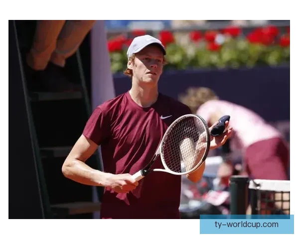 新工作亮相辛纳意大利车站检票